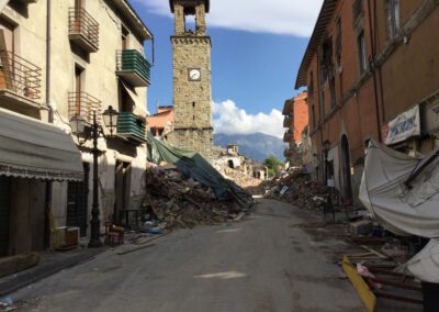 #10 Terremoti: dalla sorgente sismica agli effetti sul territorio  